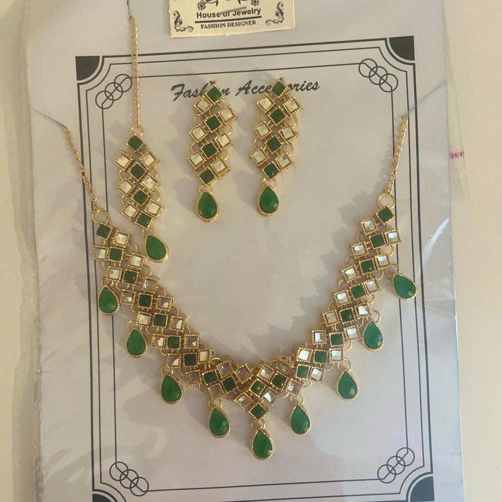 Ethnic Bollywood Indian desi jewelry! 💍